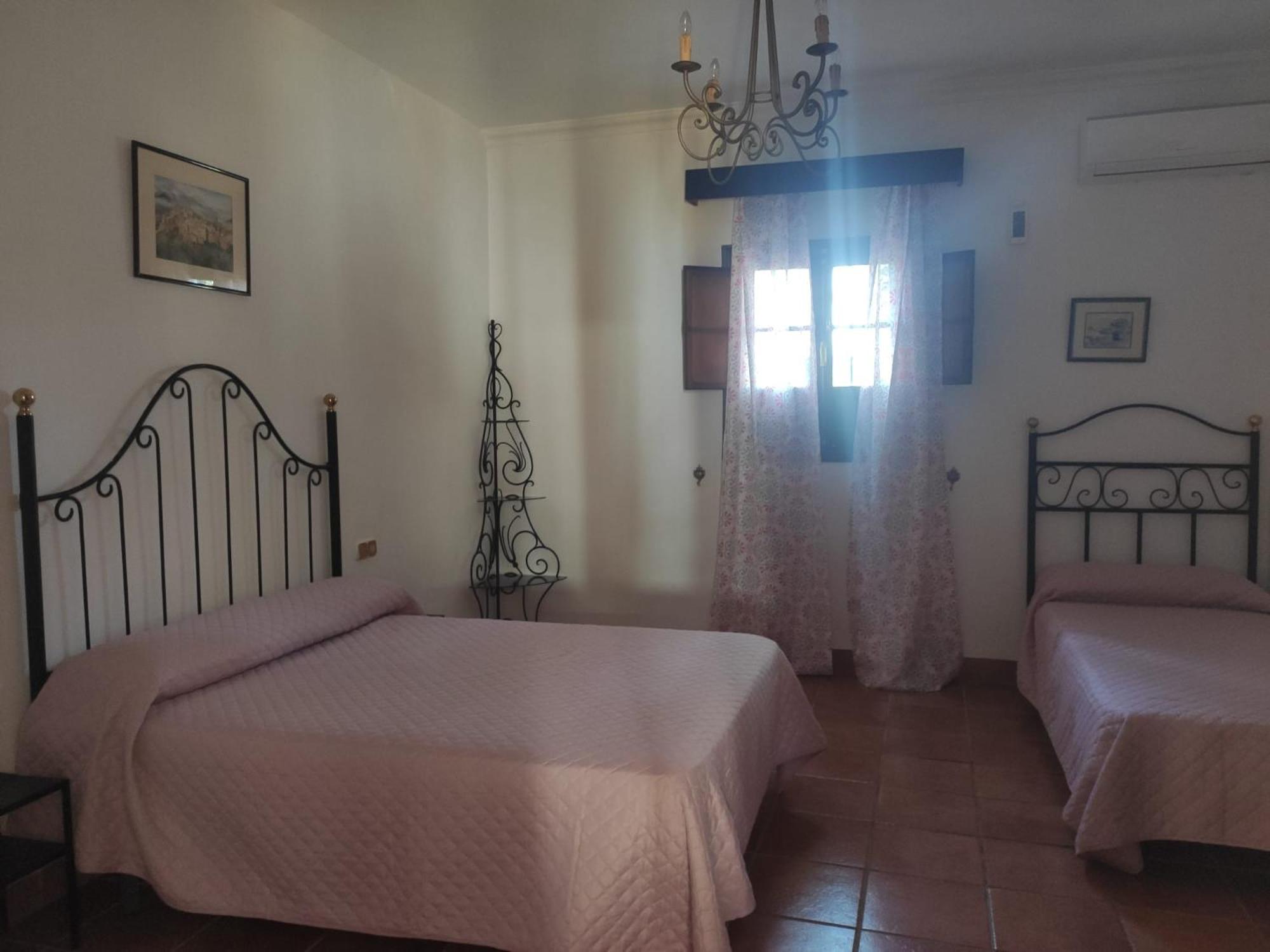 Апартаменты Cortijo El Morisco. Эспера Экстерьер фото